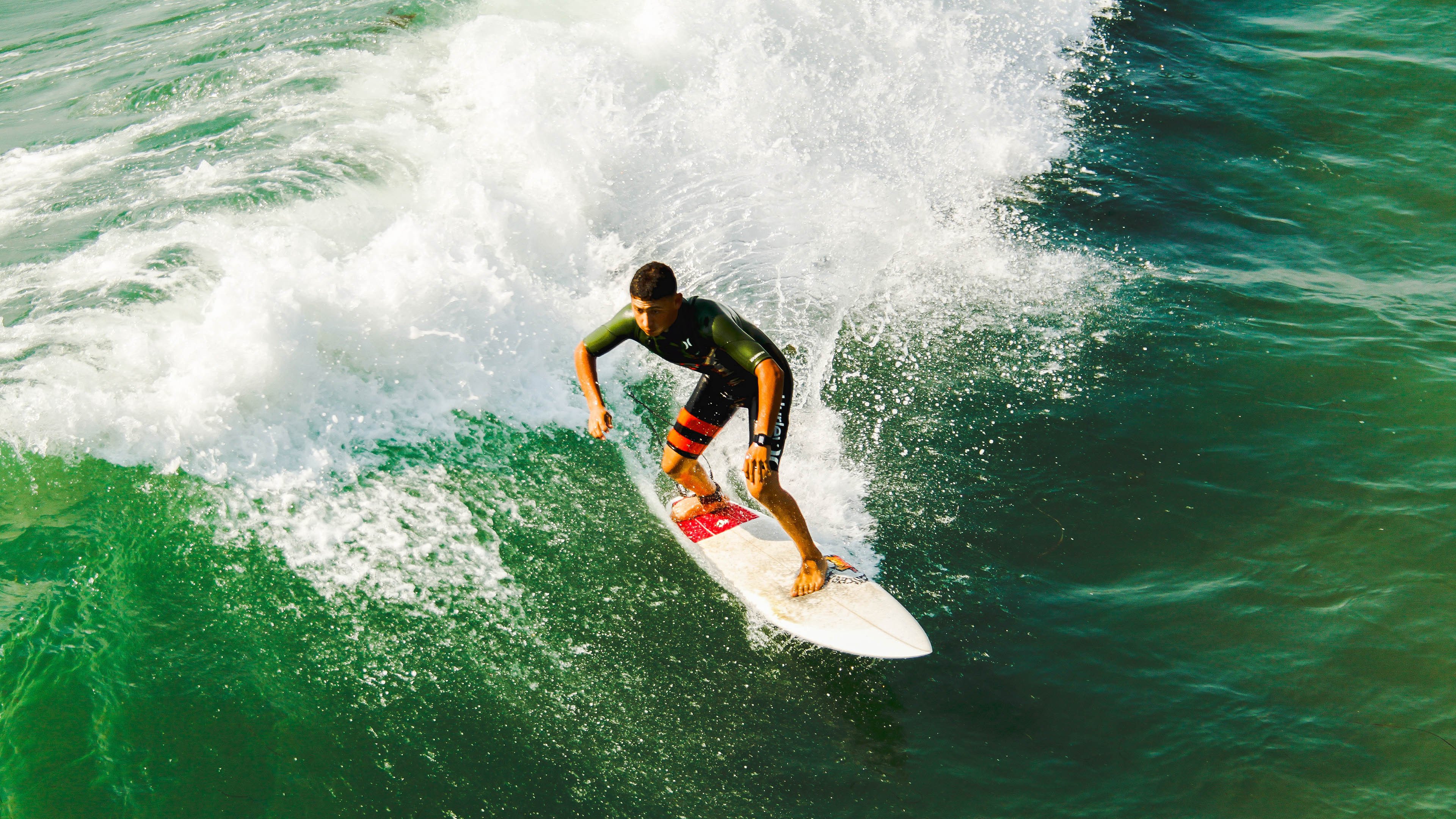 九游娱乐-田径赛场焦点！韩国队对阵德国队，关键一战，双方鏖战至最后一刻